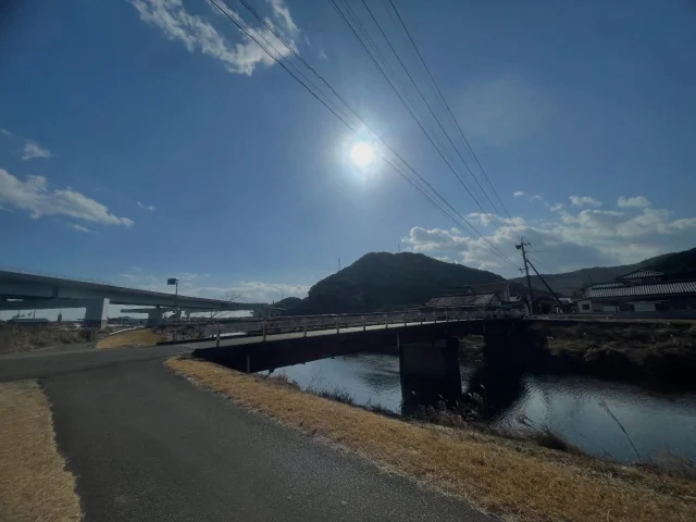 日向の秋留橋、いよいよ始まります
今週は準備工で事務所の建て方です
#森塗装株式会社 #宮崎市 #塗装 #橋梁塗装 #秋留橋
t.u